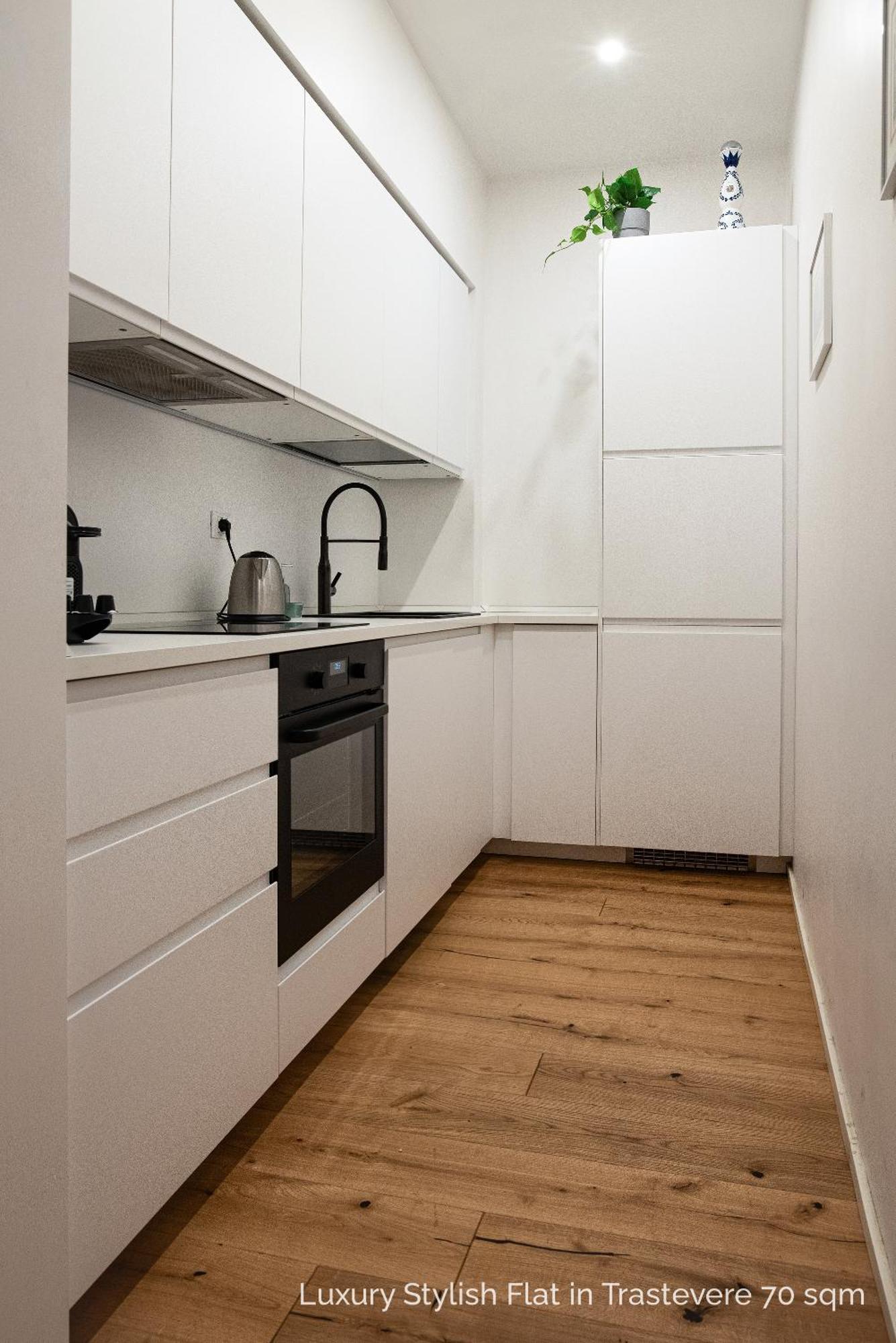 La Dolce Vita - Luxury Stylish Flats In Trastevere 70-90Sqm Rome Exterior photo